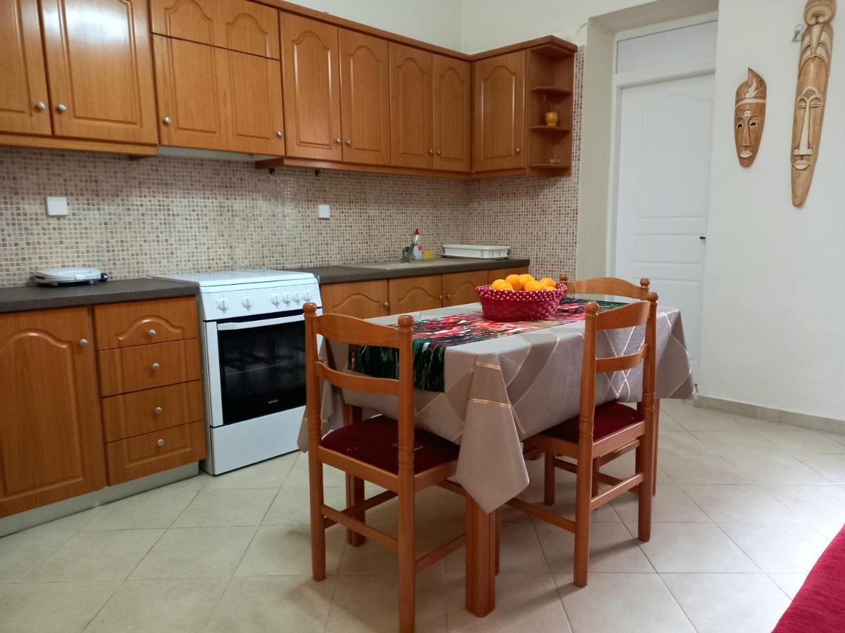 Appartement Pel House à Nafpaktos Extérieur photo